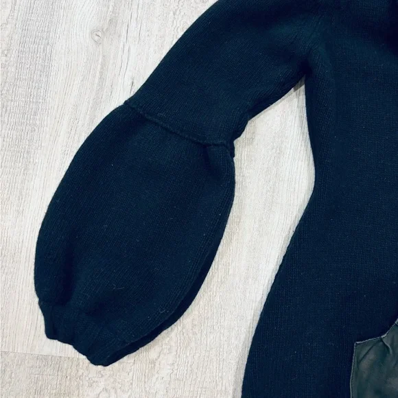 Mackage Wool Cowl Neck Cable Knit Leather Black Sweater Size Medium - Picture 4 of 7